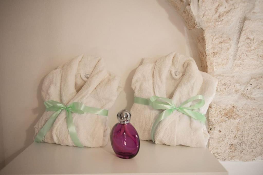 Le Alcove Del Leopardi Villa Ostuni Bagian luar foto